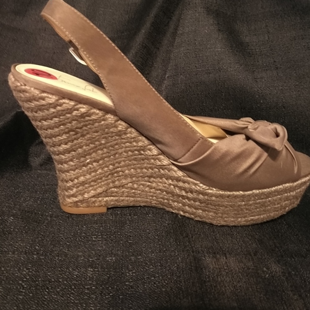 Open toe wedges - Picture 3 of 7